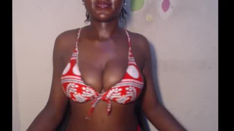 Snapshot of melanin_coco chatting on 09.26.25 Bene online show from 09.26.25