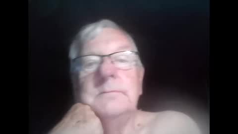 Snapshot of melbourne000 chatting on 01.13.25 melbourne000 online show from 01.13.25