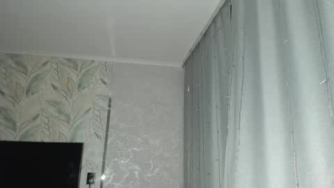 Snapshot of melissa__ray chatting on 02.04.25 Melissa Ray online show from 02.04.25