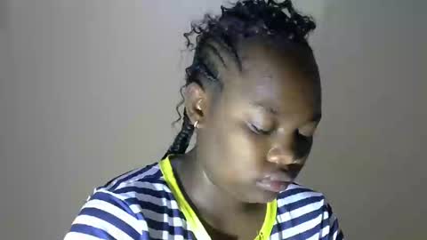 Snapshot of mellcy chatting on 01.16.25 mell online show from 01.16.25