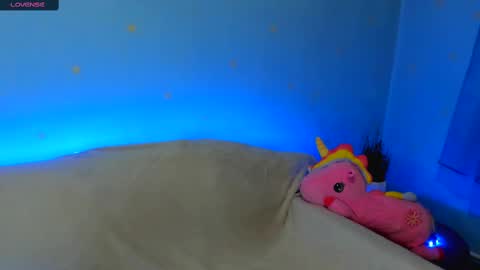 Snapshot of melmooon chatting on 02.13.25 MelMooon online show from 02.13.25