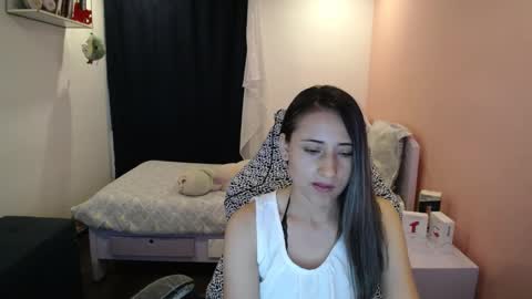 Snapshot of melody_sofia1 chatting on 01.15.25 Melody online show from 01.15.25
