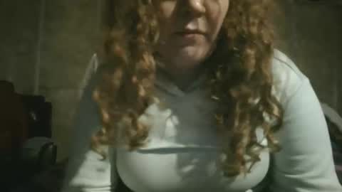 Snapshot of meridabloom chatting on 11.02.25 meridabloom online show from 11.02.25