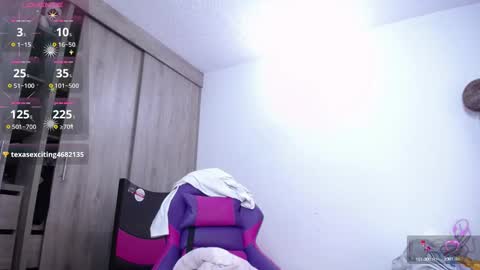 Snapshot of merylintiwg01 chatting on 03.01.25 M online show from 03.01.25