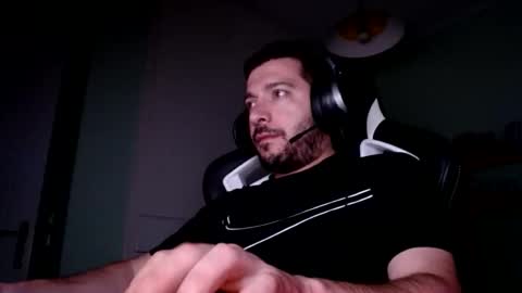 Snapshot of metalic18 chatting on 09.21.25 FunnyTimeHere online show from 09.21.25