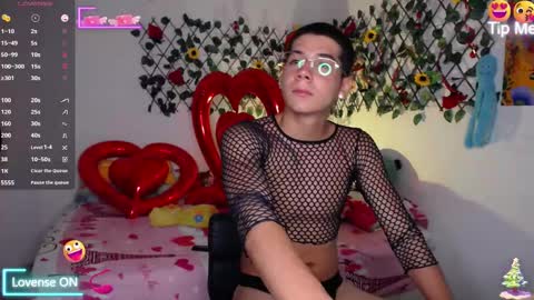 Snapshot of mexican_cum chatting on 02.18.25 Jhon online show from 02.18.25