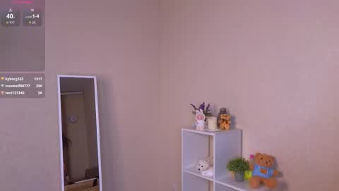 Snapshot of mia_crazyy chatting on 10.19.25 U can call me Angel3 online show from 10.19.25