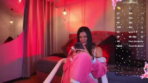 Snapshot of miaoconell chatting on 09.27.25 miaoconell online show from 09.27.25