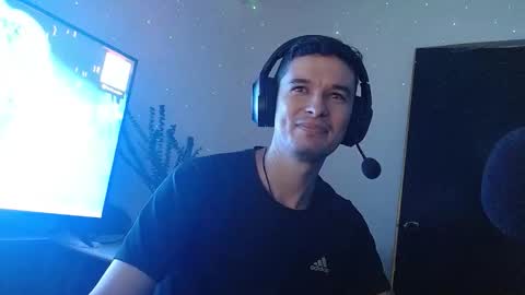 Snapshot of miaou_miaou chatting on 01.08.25 miaou_miaou online show from 01.08.25