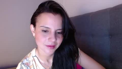 Snapshot of miarobinn_ chatting on 03.02.25 miarobinn_ online show from 03.02.25