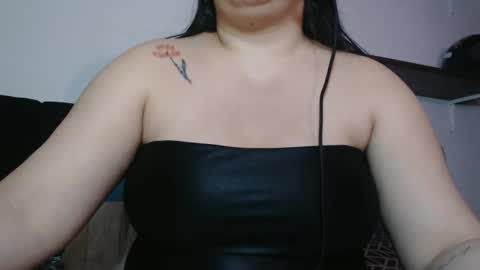 Snapshot of miasp chatting on 10.05.25 MiaSP online show from 10.05.25