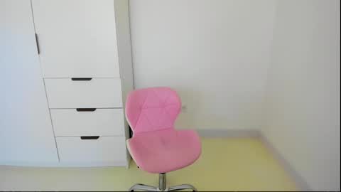 Snapshot of miastripdance chatting on 09.29.25 miastripdance online show from 09.29.25