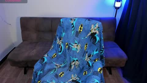 Snapshot of midnight07_ chatting on 02.13.25 Blue online show from 02.13.25