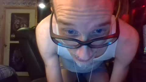 Snapshot of mikey33436 chatting on 02.11.25 Michael online show from 02.11.25