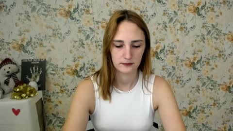 Milana online show from 10.20.25
