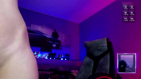 Snapshot of milanapure chatting on 02.26.25 analiMilana online show from 02.26.25