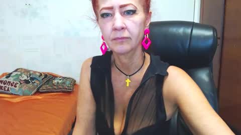 Snapshot of milayadflow chatting on 09.17.25 MilayaDFlow online show from 09.17.25