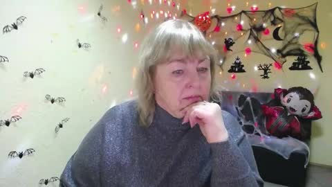 Milena online show from 10.21.25