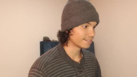 Snapshot of milesxoxo6969 chatting on 09.10.25 milesxoxo6969 online show from 09.10.25