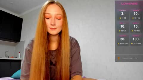 Snapshot of milkaeliza1 chatting on 09.13.25 MilkaLiza online show from 09.13.25