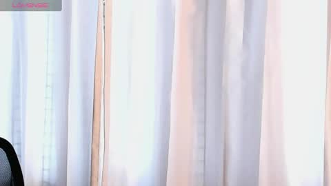 Snapshot of miltonn_jakee chatting on 01.17.25 Miltonn online show from 01.17.25
