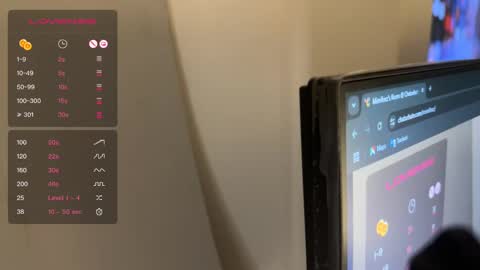 Snapshot of mimifoxz chatting on 12.08.24 Mimi online show from 12.08.24