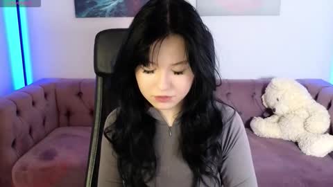 Mina online show from 10.08.25