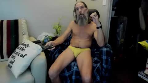 Snapshot of mindphuk chatting on 12.31.24 mindphuk online show from 12.31.24