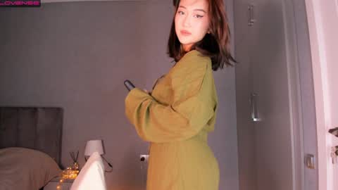 Snapshot of minnie_jin chatting on 12.22.24 minnie_jin online show from 12.22.24