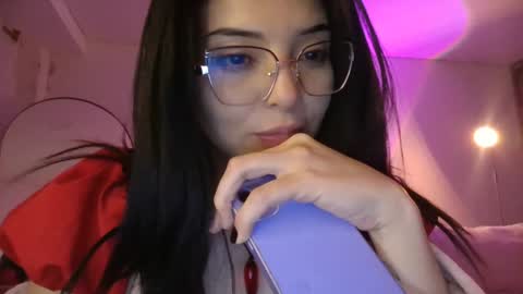 Alejandra online show from 09.21.25