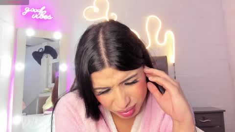 Snapshot of missgissel chatting on 12.23.24 Gisell Gigi online show from 12.23.24