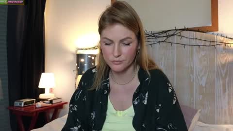 Snapshot of misslucci chatting on 12.11.24 Misslucci online show from 12.11.24
