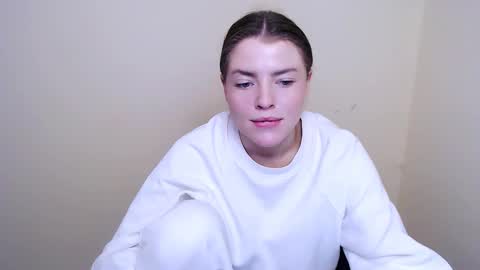 Snapshot of missoliviaa_ chatting on 01.23.25 Olivia online show from 01.23.25