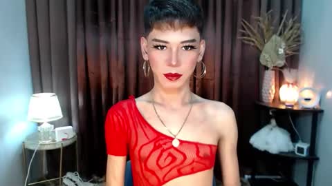 Snapshot of misstransstella69 chatting on 09.14.25 Stella online show from 09.14.25