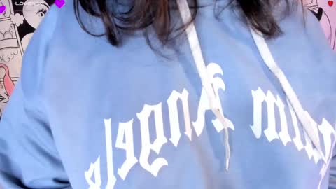 Snapshot of missy_taylor_ chatting on 03.05.25 Missy online show from 03.05.25