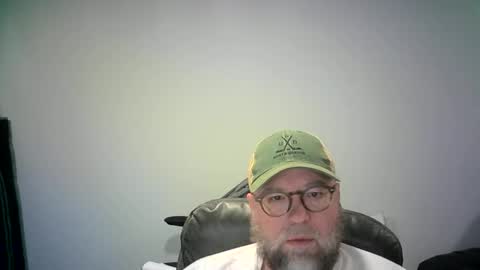 Snapshot of mister_happy567 chatting on 10.07.25 Mr. Happy online show from 10.07.25