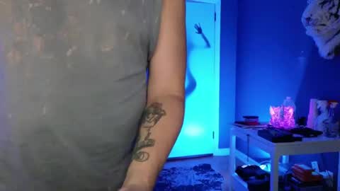 Snapshot of mistermikey24 chatting on 09.16.25 Mikey Jerkoff online show from 09.16.25