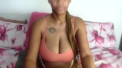 Snapshot of mistressshirleyx chatting on 01.09.25 mistressshirleyx online show from 01.09.25