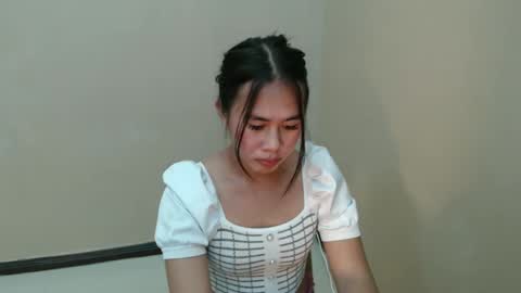 Snapshot of mitsuri_yuki chatting on 02.13.25 Mitsu online show from 02.13.25
