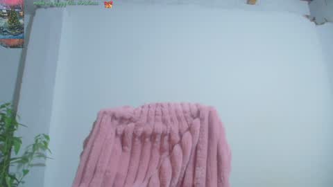 Snapshot of moan_sex1 chatting on 12.16.24 Catalina online show from 12.16.24