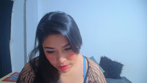 Snapshot of moan_sex1 chatting on 12.21.24 Catalina online show from 12.21.24