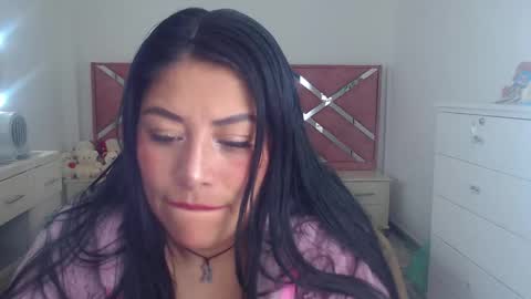 Snapshot of moan_sex1 chatting on 10.14.25 Catalina online show from 10.14.25