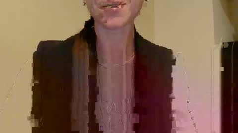 Aurora online show from 11.17.25