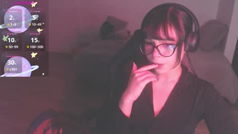 Snapshot of modjo_ chatting on 09.10.25 Modjo online show from 09.10.25