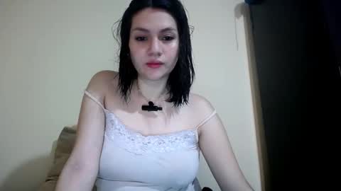 Molly online show from 10.11.25
