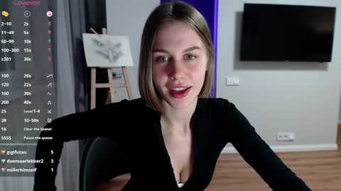 Snapshot of molly_p chatting on 01.28.25 VIP page OnlyFans is absolutely FREE for ONE month  online show from 01.28.25