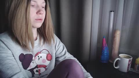 I have new photos come and see with love Molly online show from 03.02.25