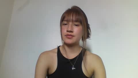 Snapshot of mollywalter chatting on 01.28.25 mollywalter online show from 01.28.25