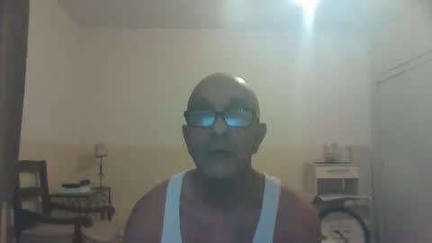 Snapshot of moment71200 chatting on 01.01.25 moment71200 online show from 01.01.25