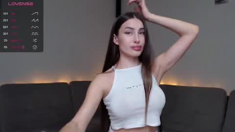 Snapshot of mona_saxxx chatting on 12.12.24 Hey Guys im Mona. PVT is Open Please Make me CUM online show from 12.12.24